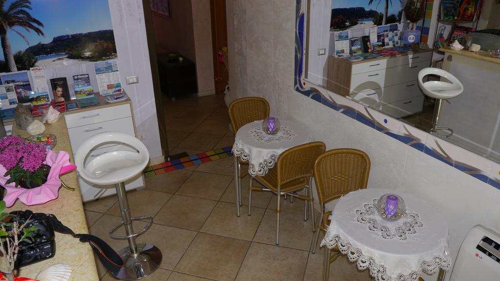 Marina Poetto Bed & Breakfast Cagliari Exterior photo