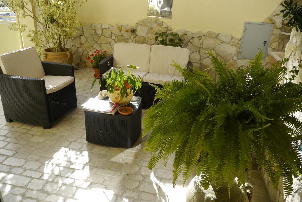 Marina Poetto Bed & Breakfast Cagliari Exterior photo